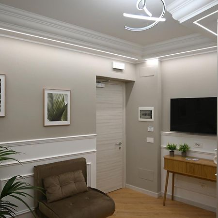 Mom Apartment Rooms&Suites Tivoli Exterior foto