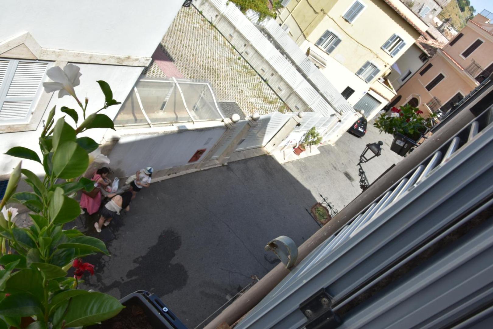 Mom Apartment Rooms&Suites Tivoli Exterior foto