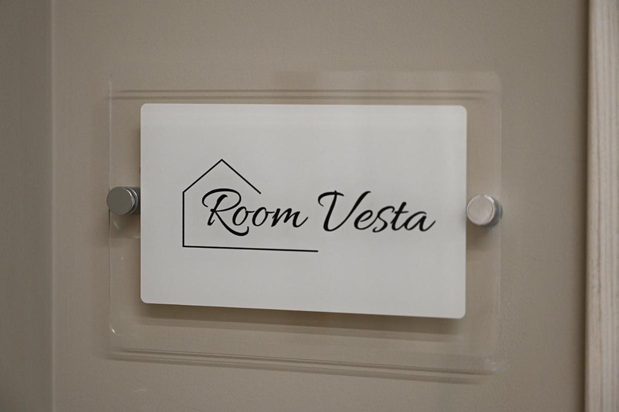 Mom Apartment Rooms&Suites Tivoli Exterior foto